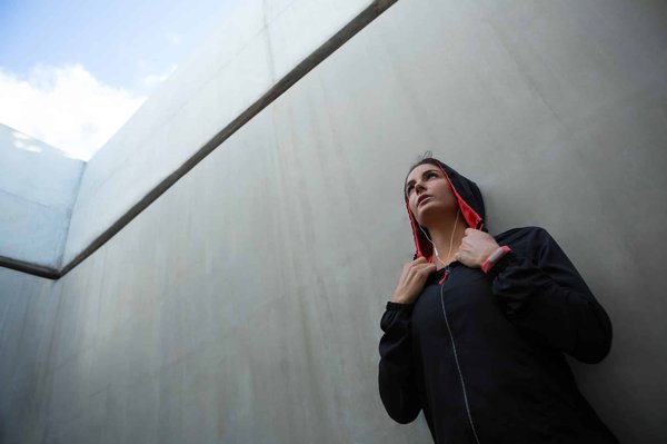 How Can You Implement a Living Wall Indoors for Air Purification and Aesthetics?